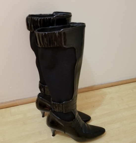 Prada boots - Picture 1 of 8